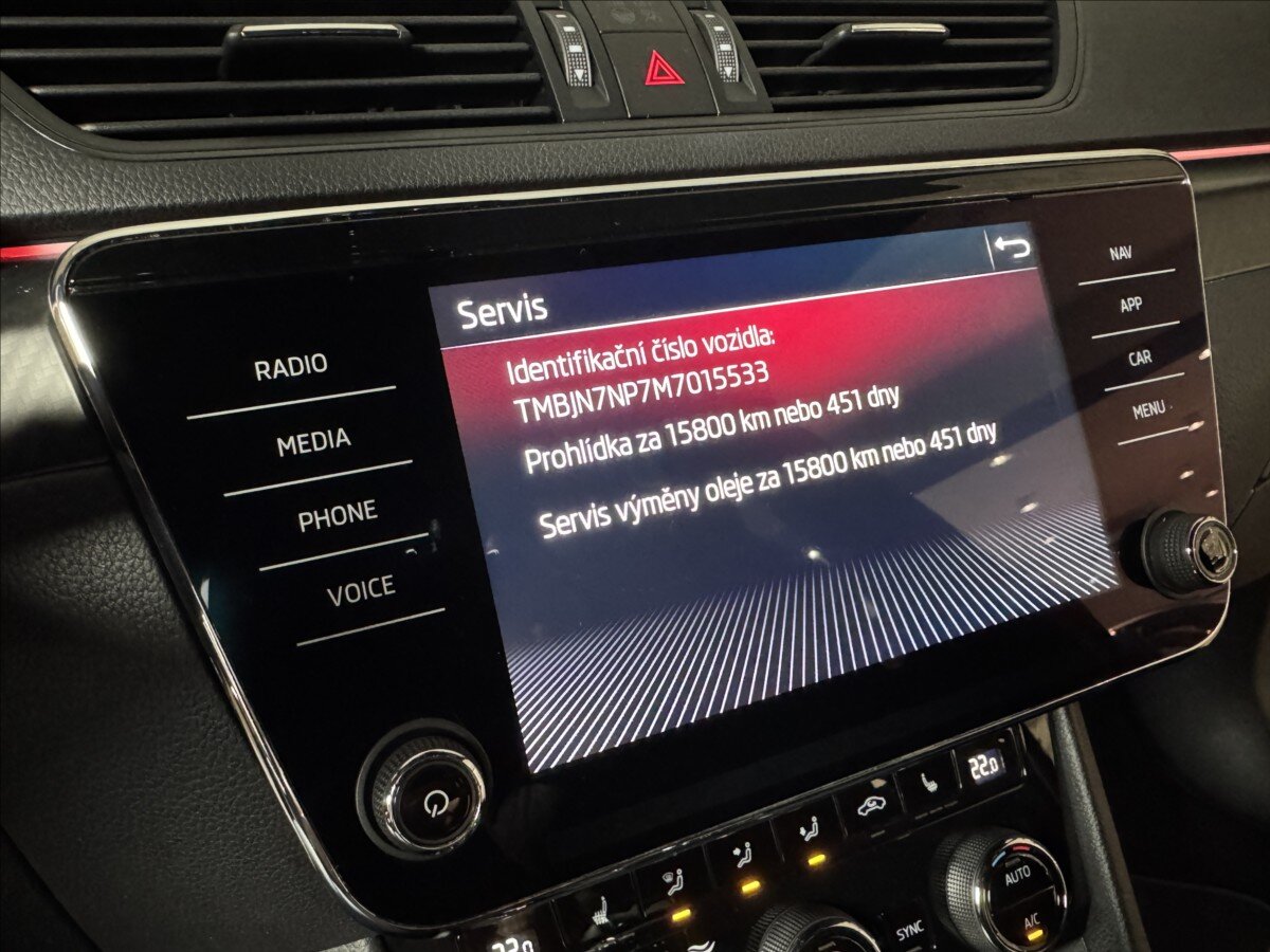 Škoda Superb Kombi 1,5 l 110 kw