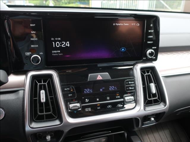 KIA Sorento SUV 1,6 l 169 kw