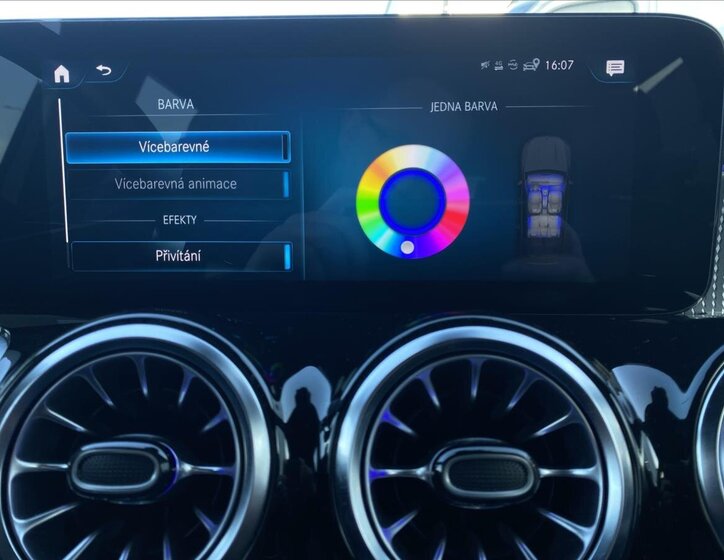 Mercedes-Benz GLB SUV / Terénní 2,0 l 110 kw