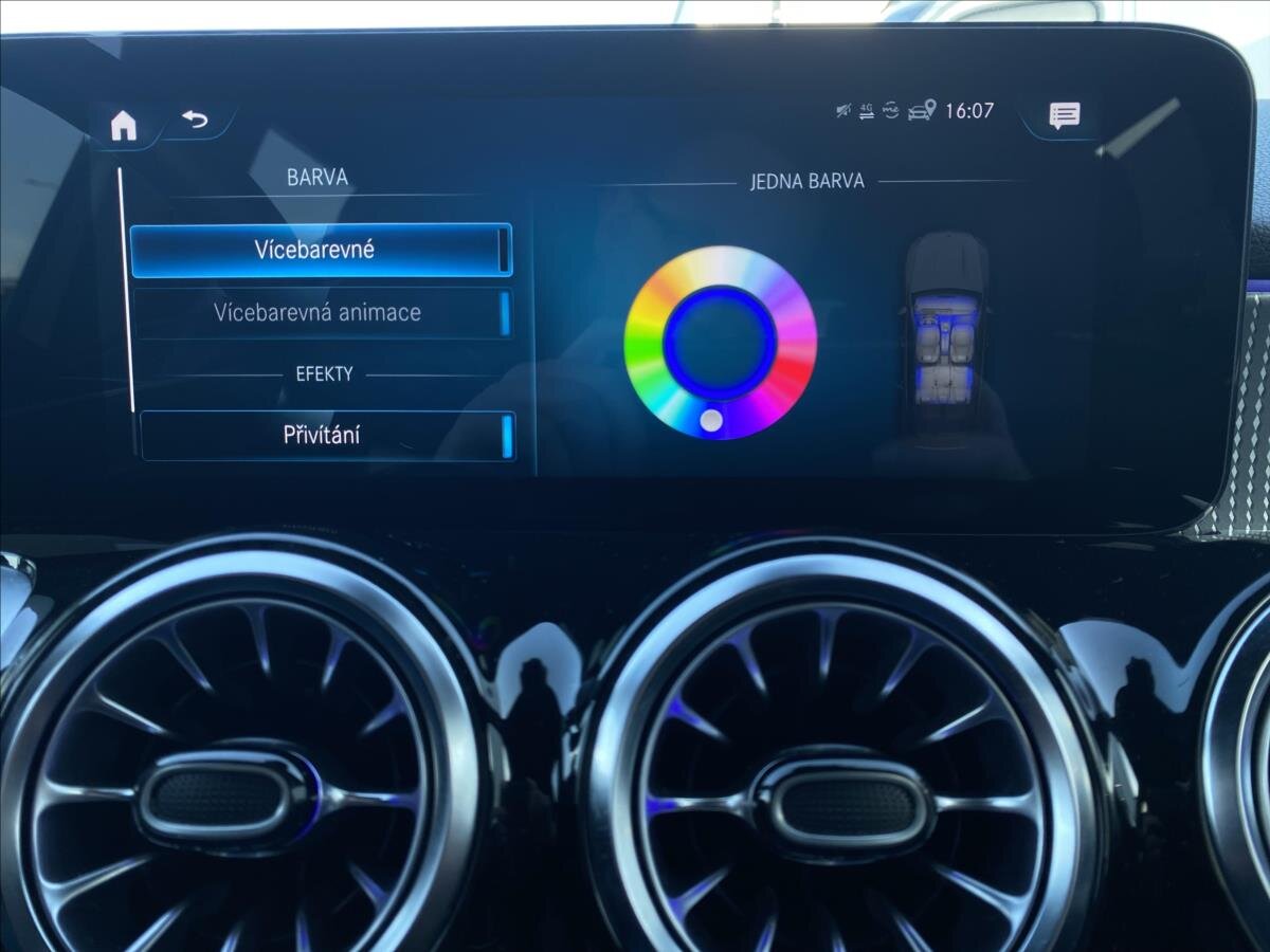 Mercedes-Benz GLB SUV / Terénní 2,0 l 110 kw