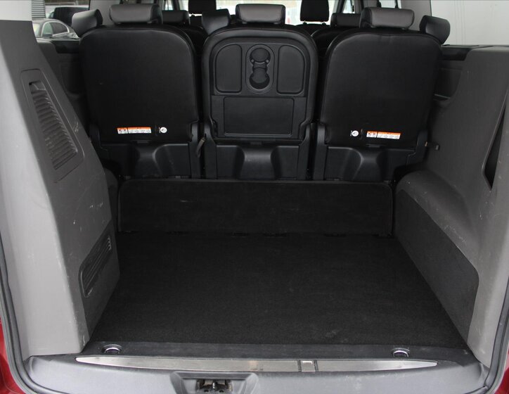 Ford Tourneo Custom MPV 2,0 l 136 kw