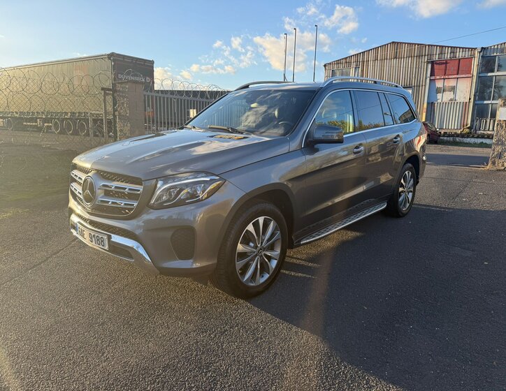 Mercedes-Benz GLS Kombi 3,0 l 190 kw