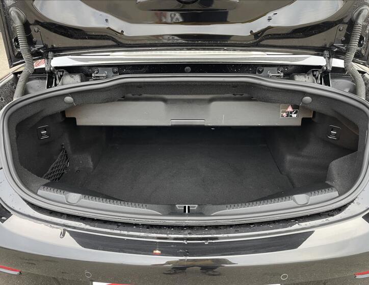 Mercedes-Benz Třídy E 56