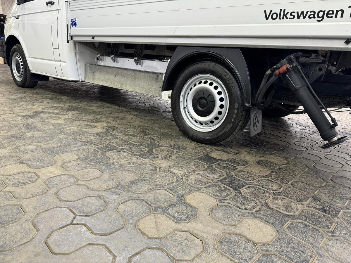 Volkswagen Transporter Valník 2,0 l 110 kw