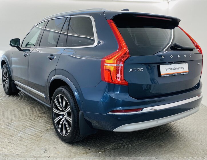 Volvo XC90 SUV / Terénní 2,0 l 173 kw