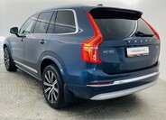Volvo XC90 SUV / Terénní 2,0 l 173 kw