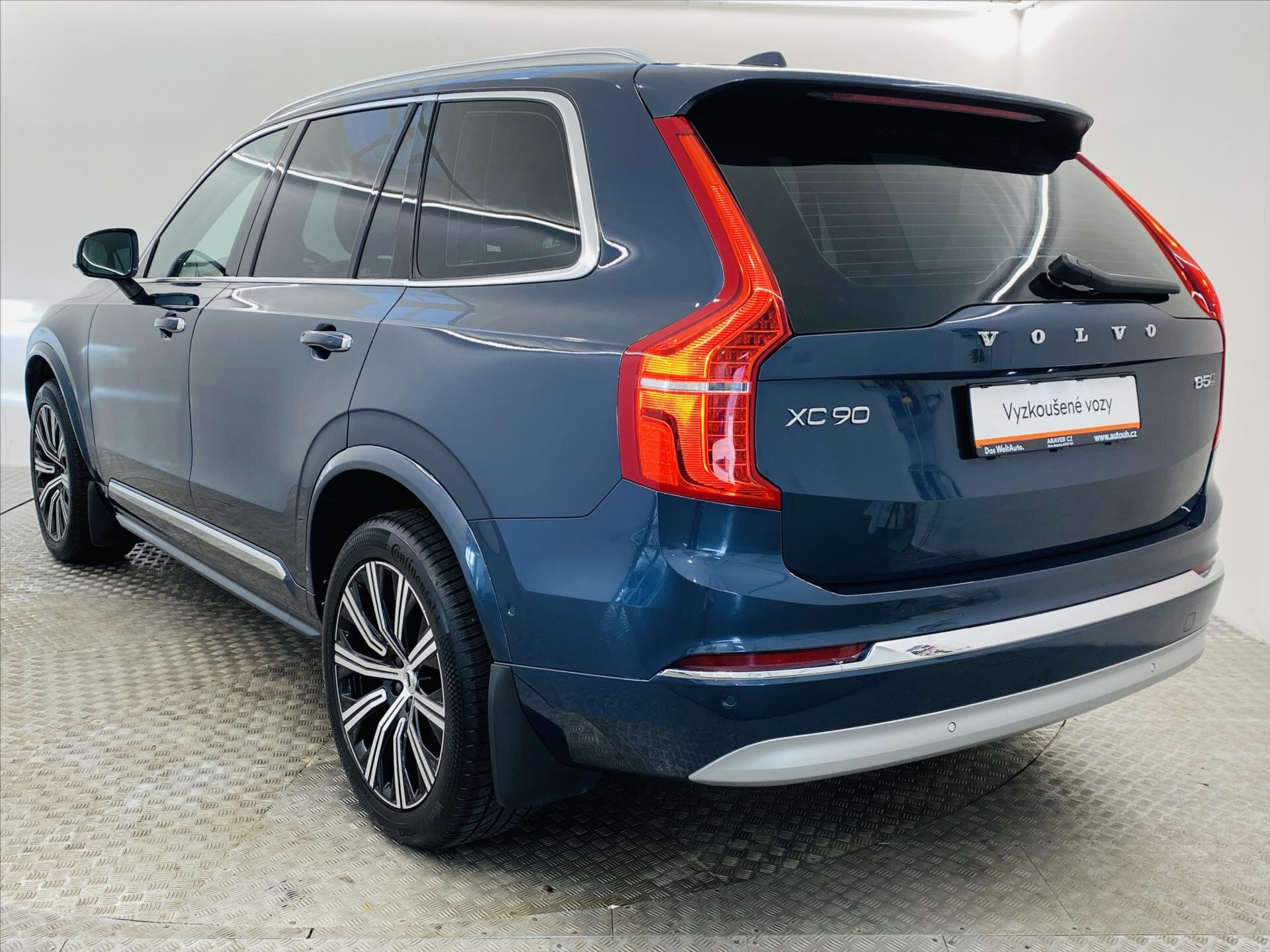 Volvo XC90 SUV / Terénní 2,0 l 173 kw