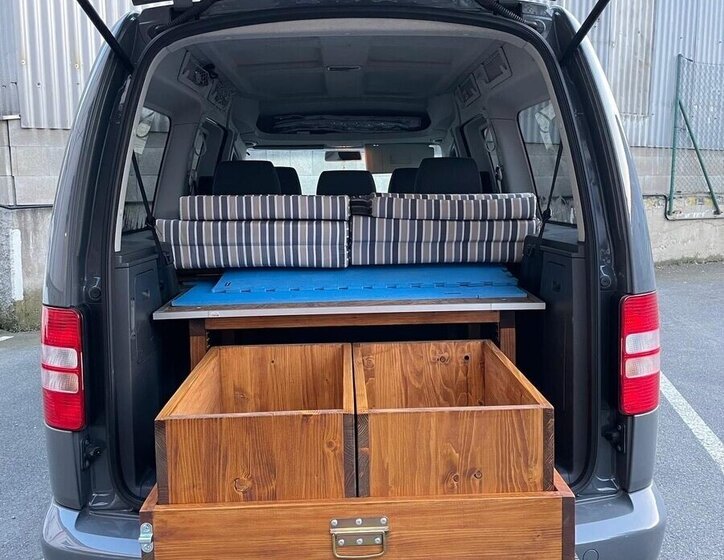 Volkswagen Caddy Kombi 1,6 l 75 kw