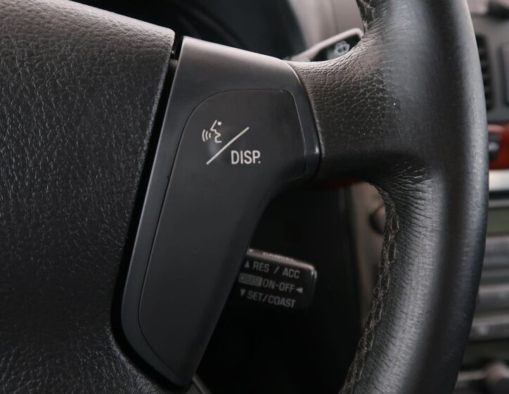 Toyota Avensis Kombi 2,0 l 108 kw