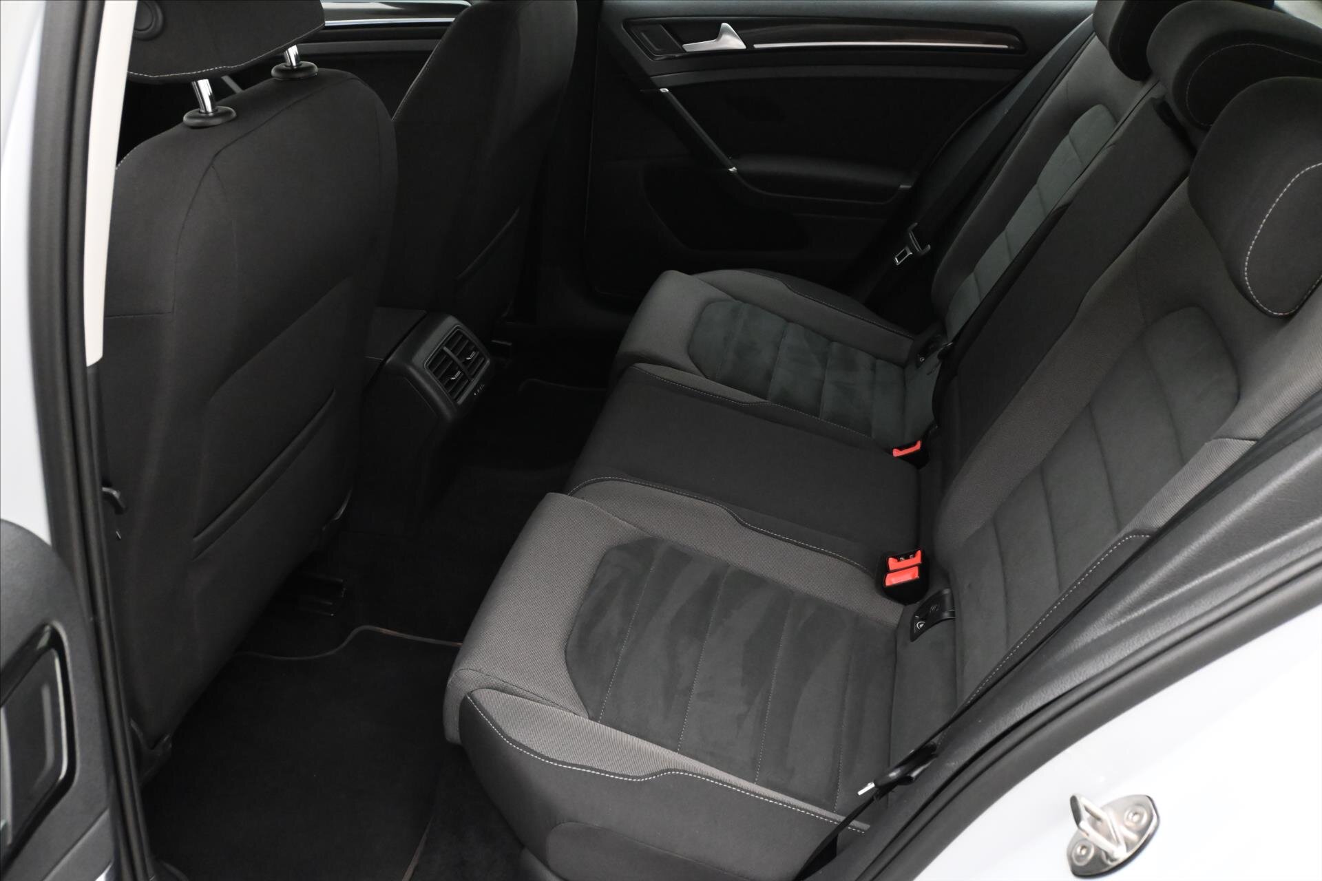 Volkswagen Golf Kombi 1,6 l 85 kw