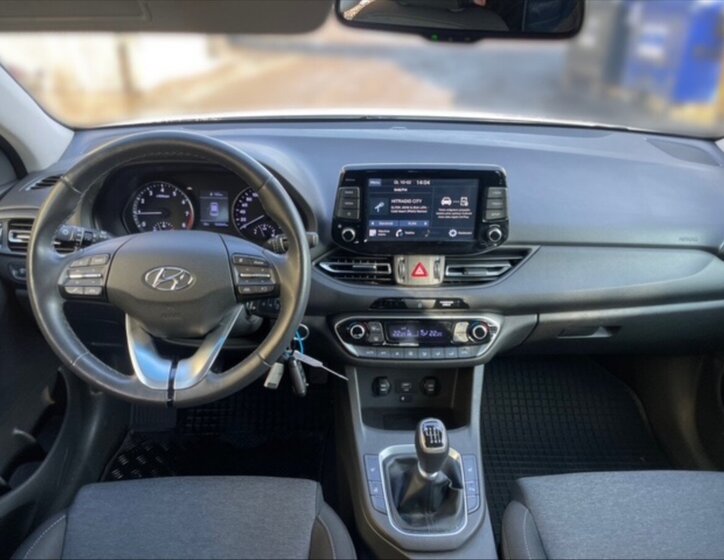 Hyundai i30 Kombi 998,0 88 kw