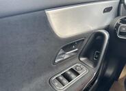 Mercedes-Benz Třídy A 9