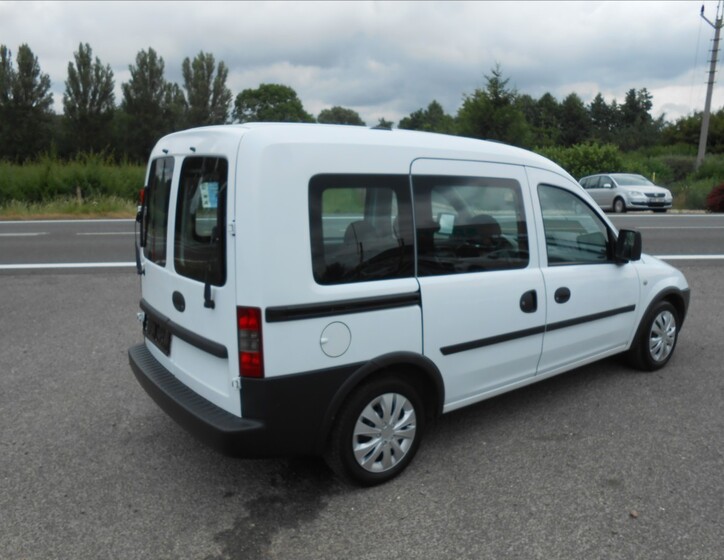 Opel Combo 6