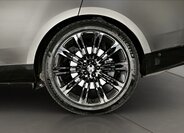 Land Rover Range Rover SUV 4,4 l 390 kw