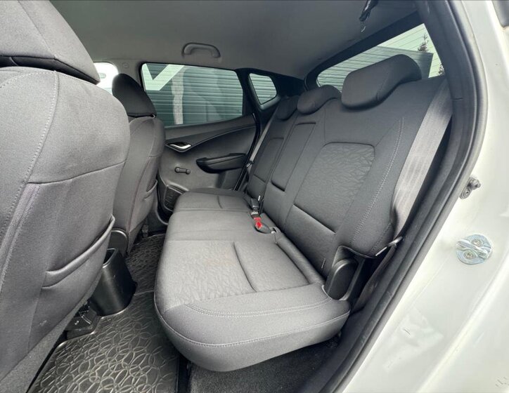 Hyundai ix20 MPV 1,4 l 66 kw