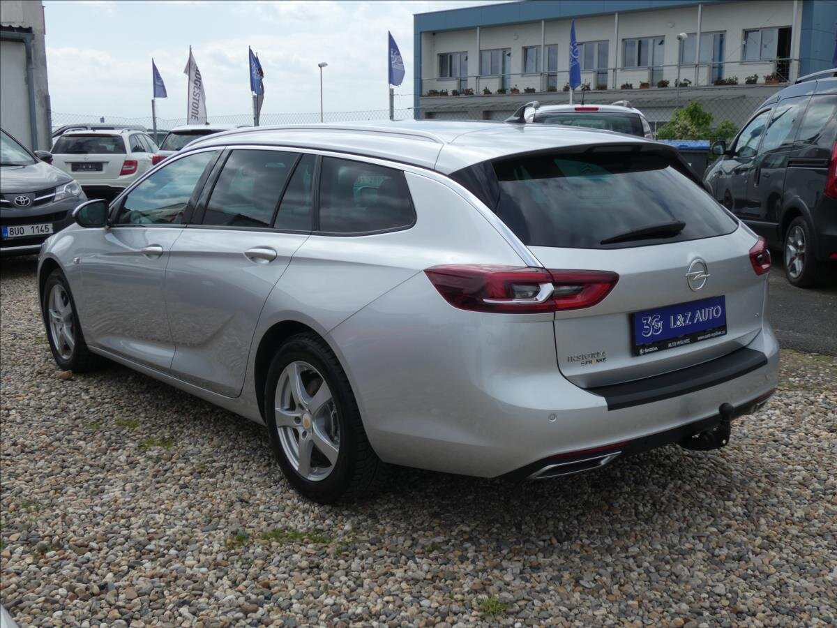 Opel Insignia Kombi 2,0 l 154 kw