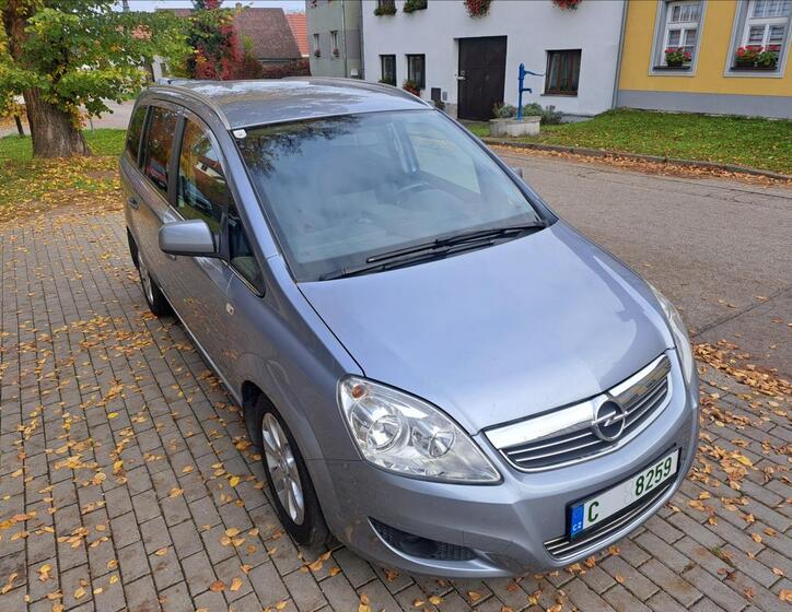 Opel Zafira 14