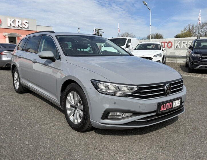 Volkswagen Passat Kombi 2,0 l 110 kw