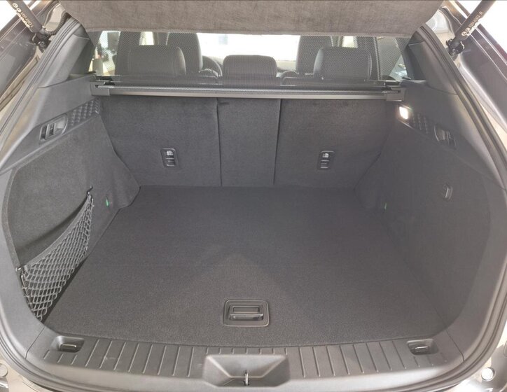 Mazda CX-60 SUV / Terénní 3,3 l 187 kw