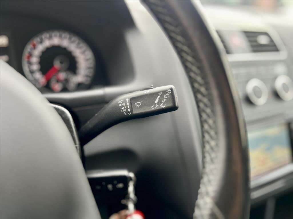 Volkswagen Touran MPV 1,6 l 77 kw