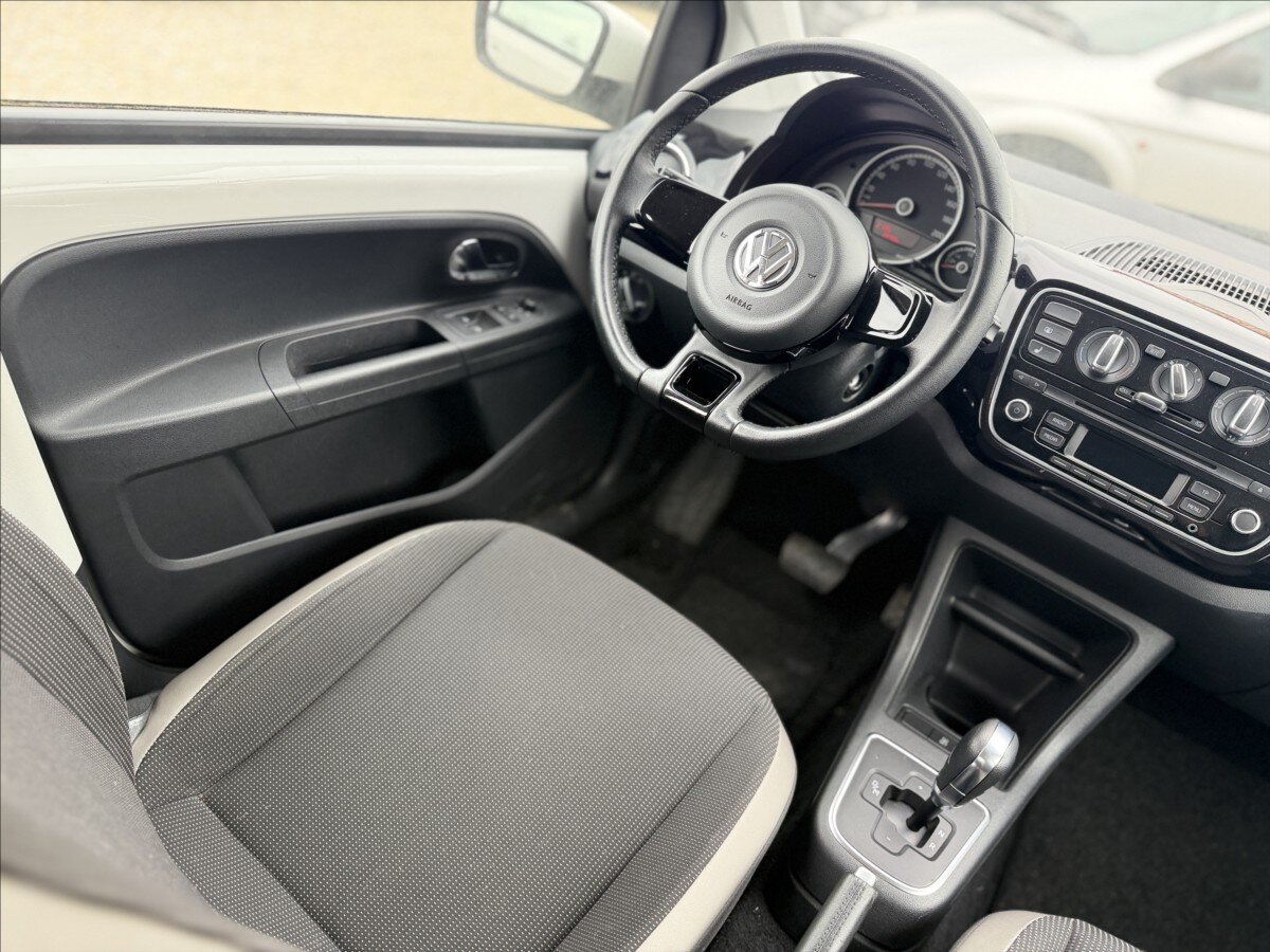 Volkswagen up! Hatchback 999,0 44 kw