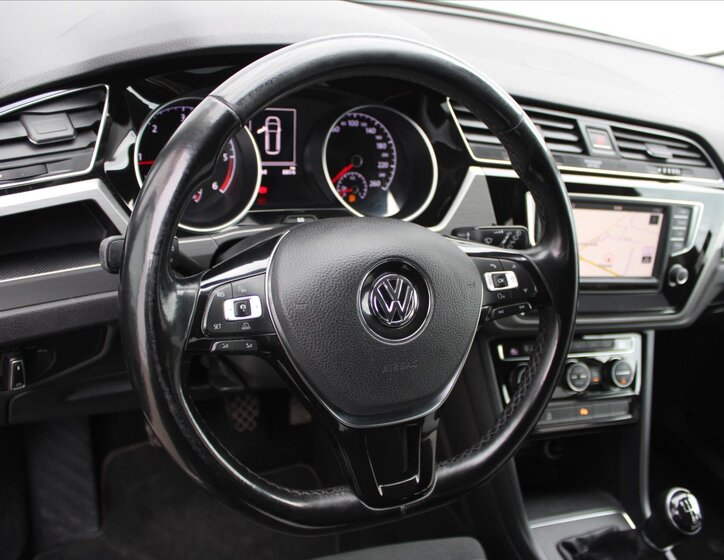 Volkswagen Touran 18