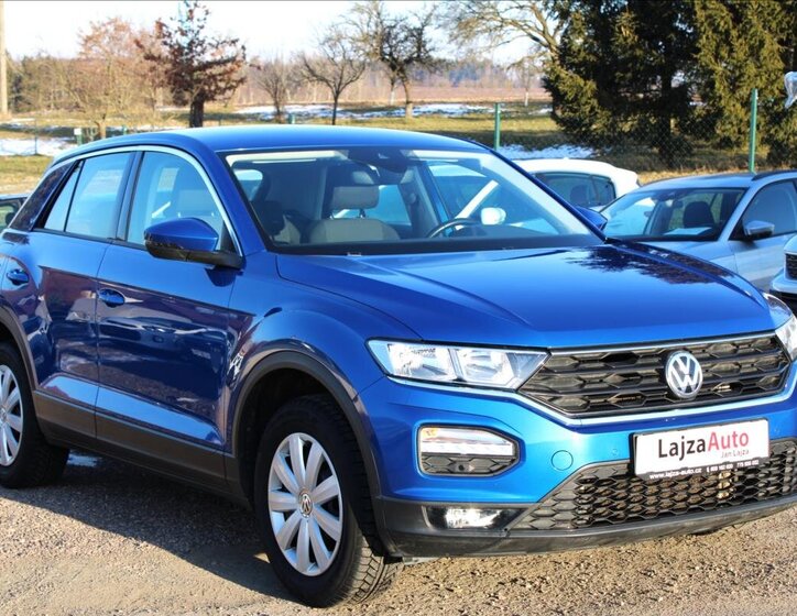 Volkswagen T-Roc SUV / Terénní 1,6 l 85 kw