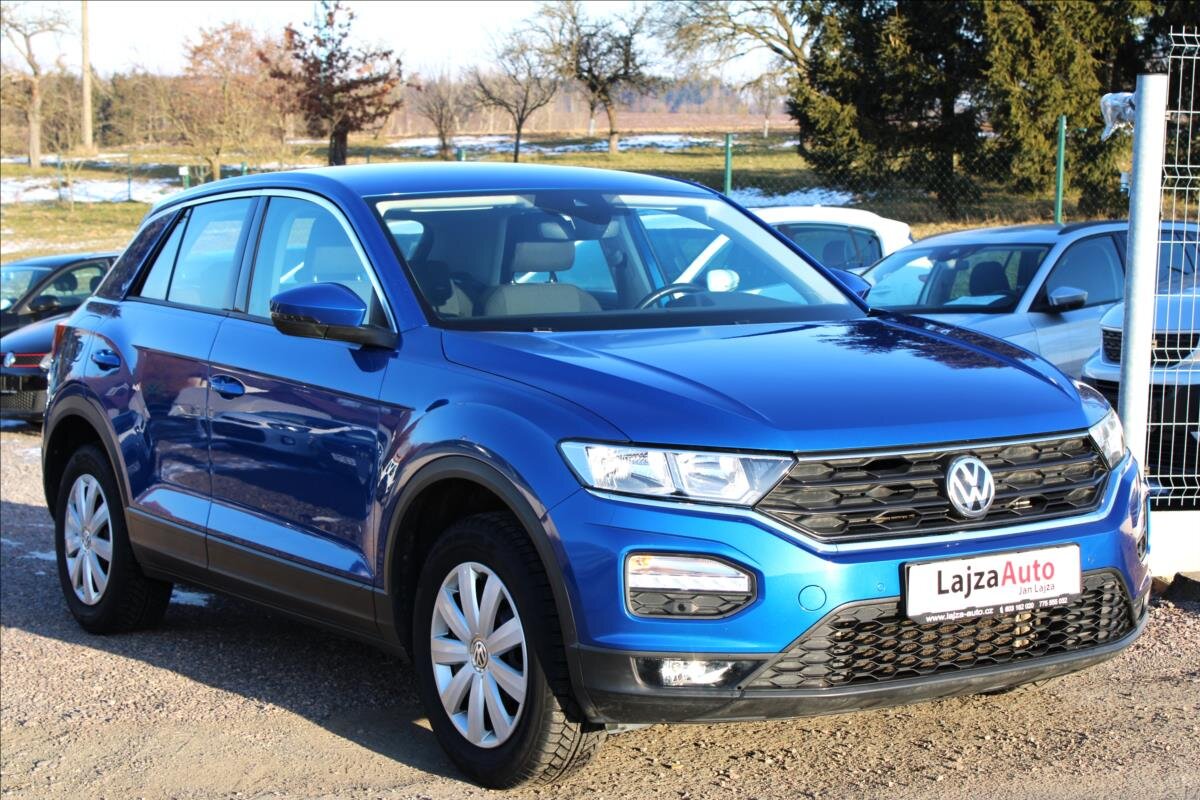 Volkswagen T-Roc SUV / Terénní 1,6 l 85 kw