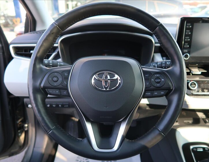 Toyota Corolla Kombi 2,0 l 132 kw