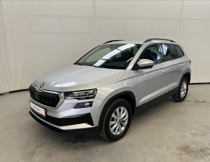 Škoda Karoq SUV 1,5 l 110 kw