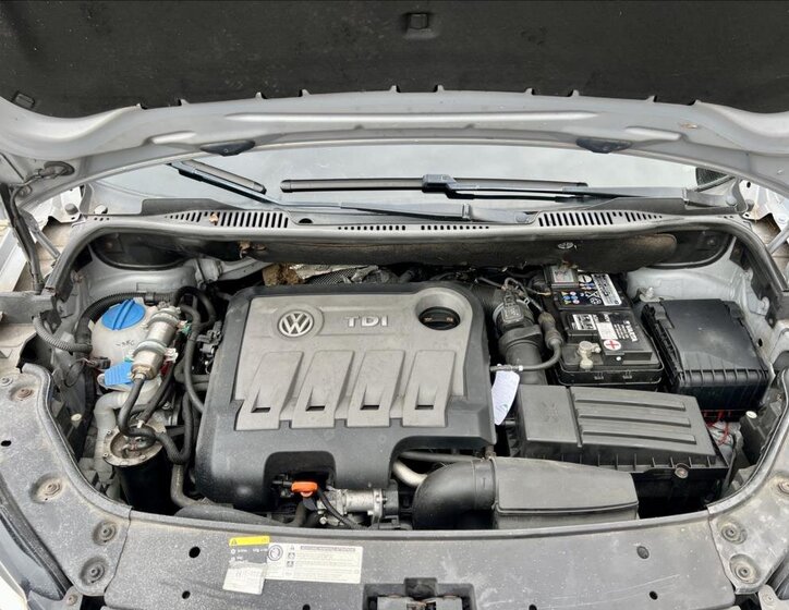 Volkswagen Touran MPV 1,6 l 77 kw