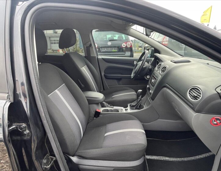 Ford Focus Kombi 1,6 l 74 kw