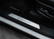 Porsche Cayenne SUV 3,0 l 260 kw