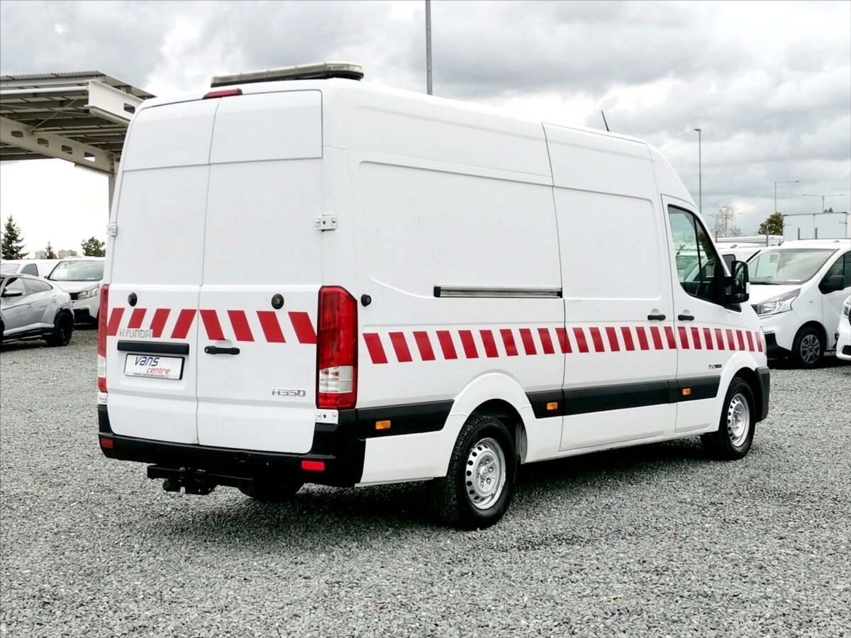 Hyundai H 350
