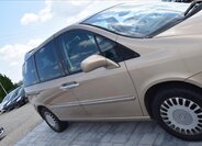 Lancia Phedra MPV 2,2 l 94 kw