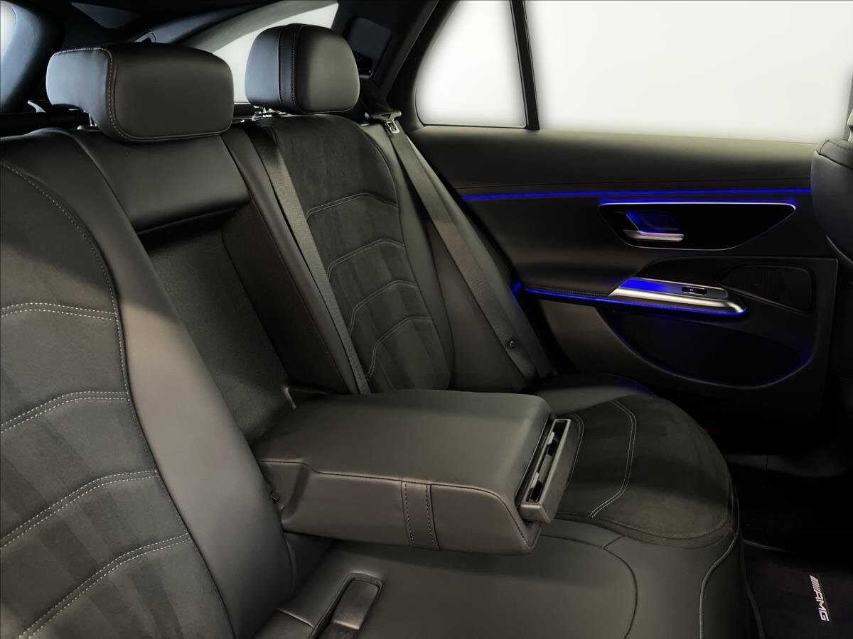 Mercedes-Benz Třídy E Kombi 2,0 l 145 kw