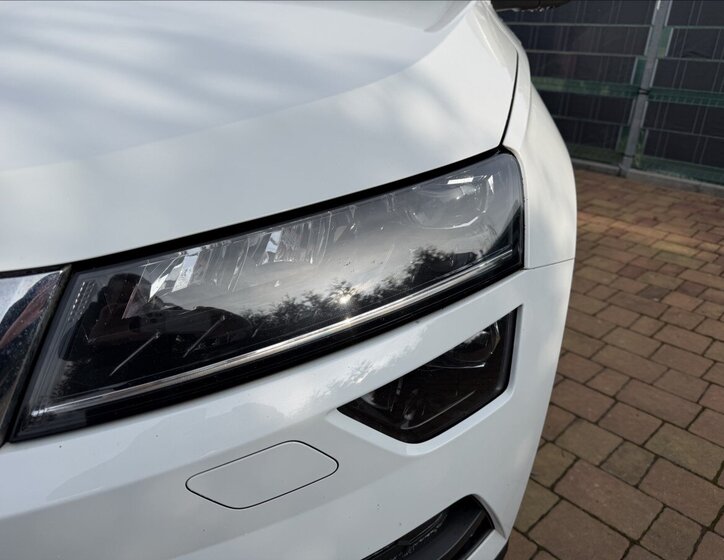 Škoda Karoq SUV 2,0 l 140 kw