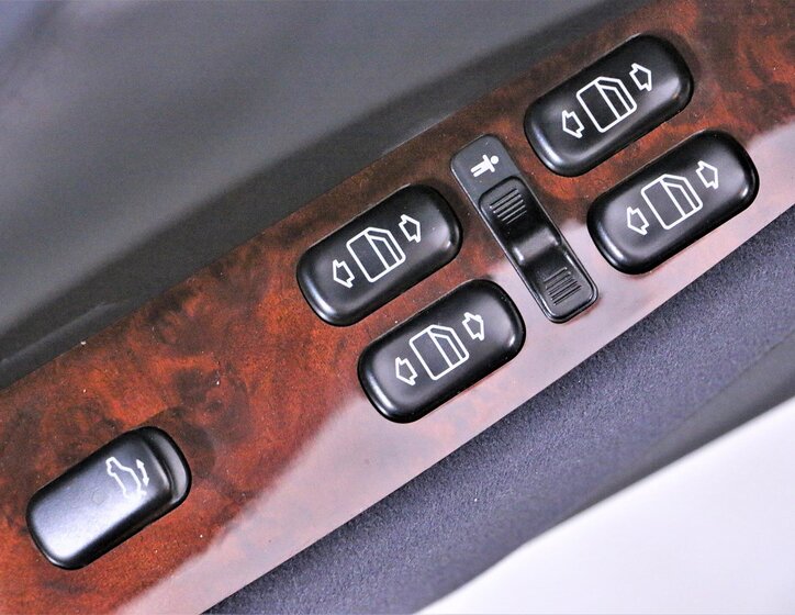 Mercedes-Benz CL Kupé 5,4 l 265 kw