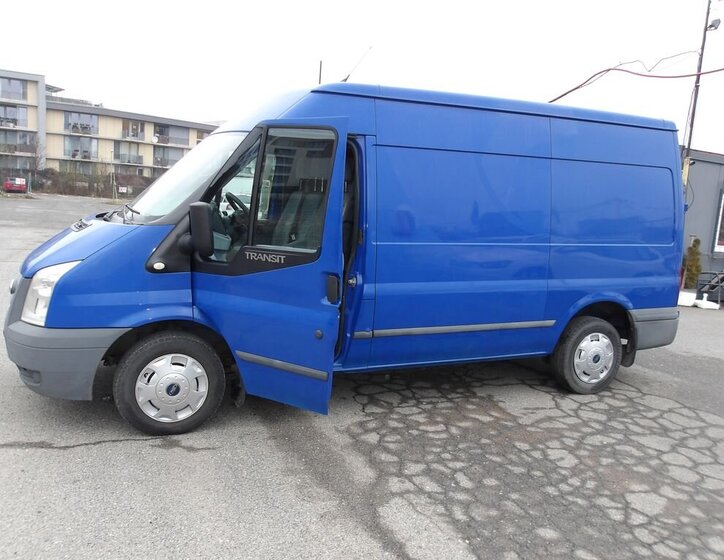 Ford Transit Skříň 2,2 l 63 kw