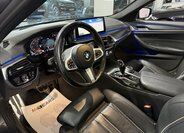 BMW Řada 5 Kombi 3,0 l 210 kw