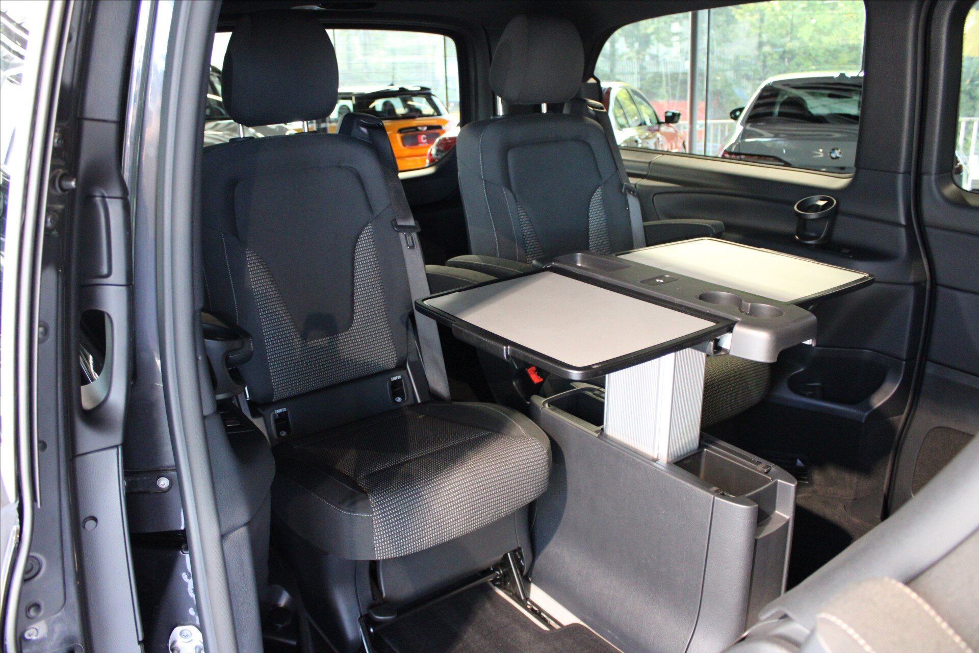 Mercedes-Benz Třídy V MPV 2,0 l 174 kw