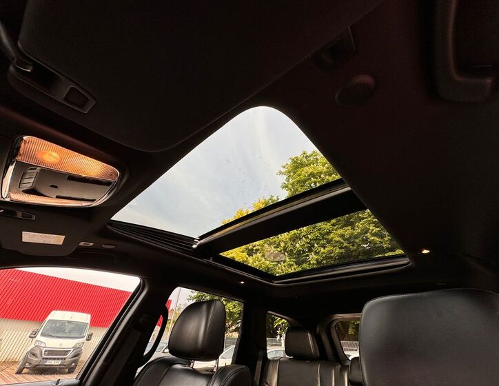 Jeep Grand Cherokee 19