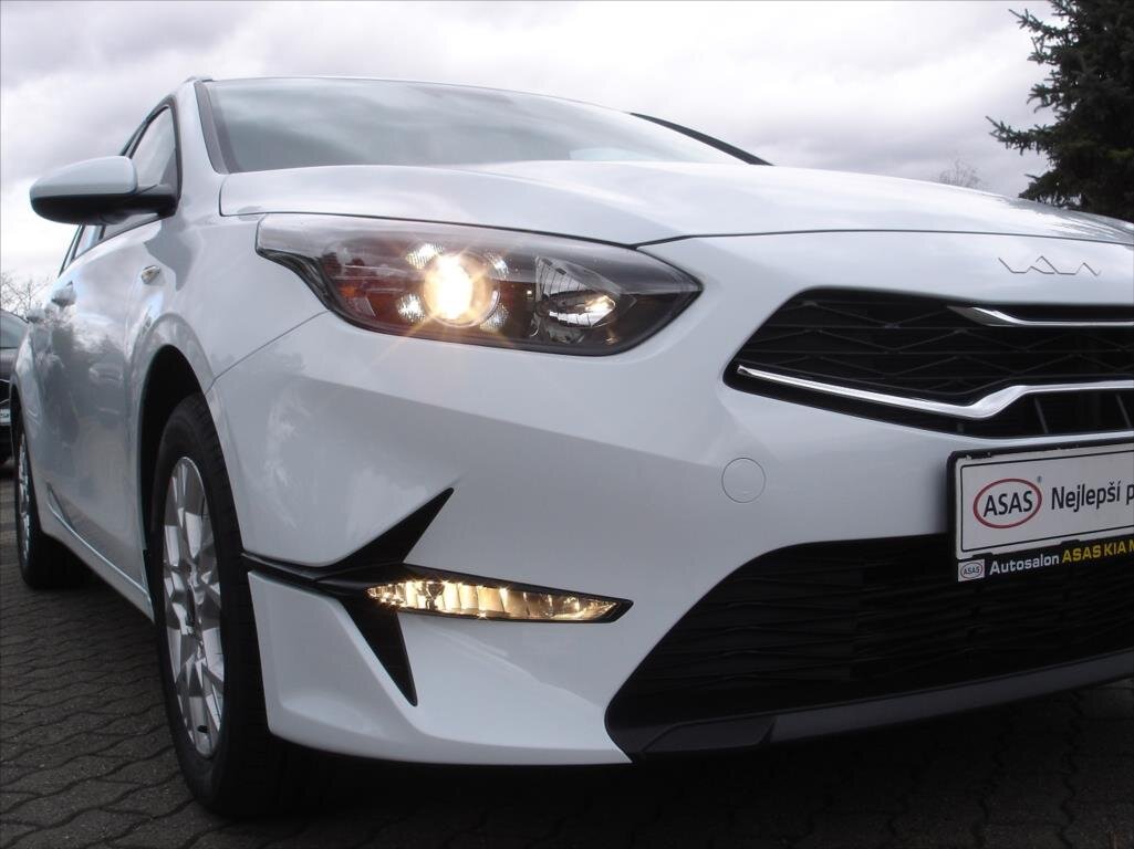 KIA Ceed Kombi 1,5 l 118 kw