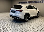 Lexus NX 300h SUV 2,5 l 145 kw
