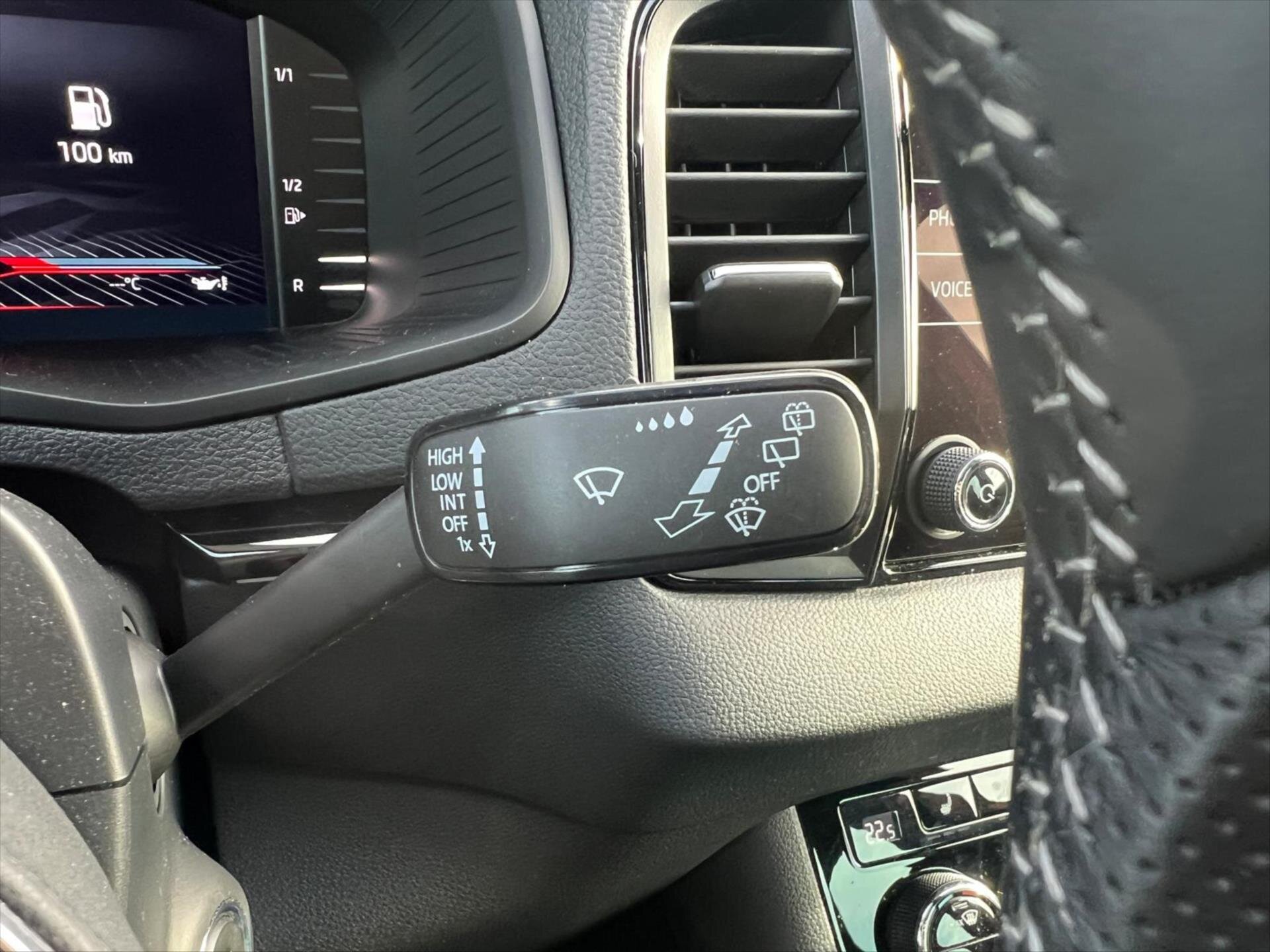 Škoda Karoq Kombi 1,5 l 110 kw