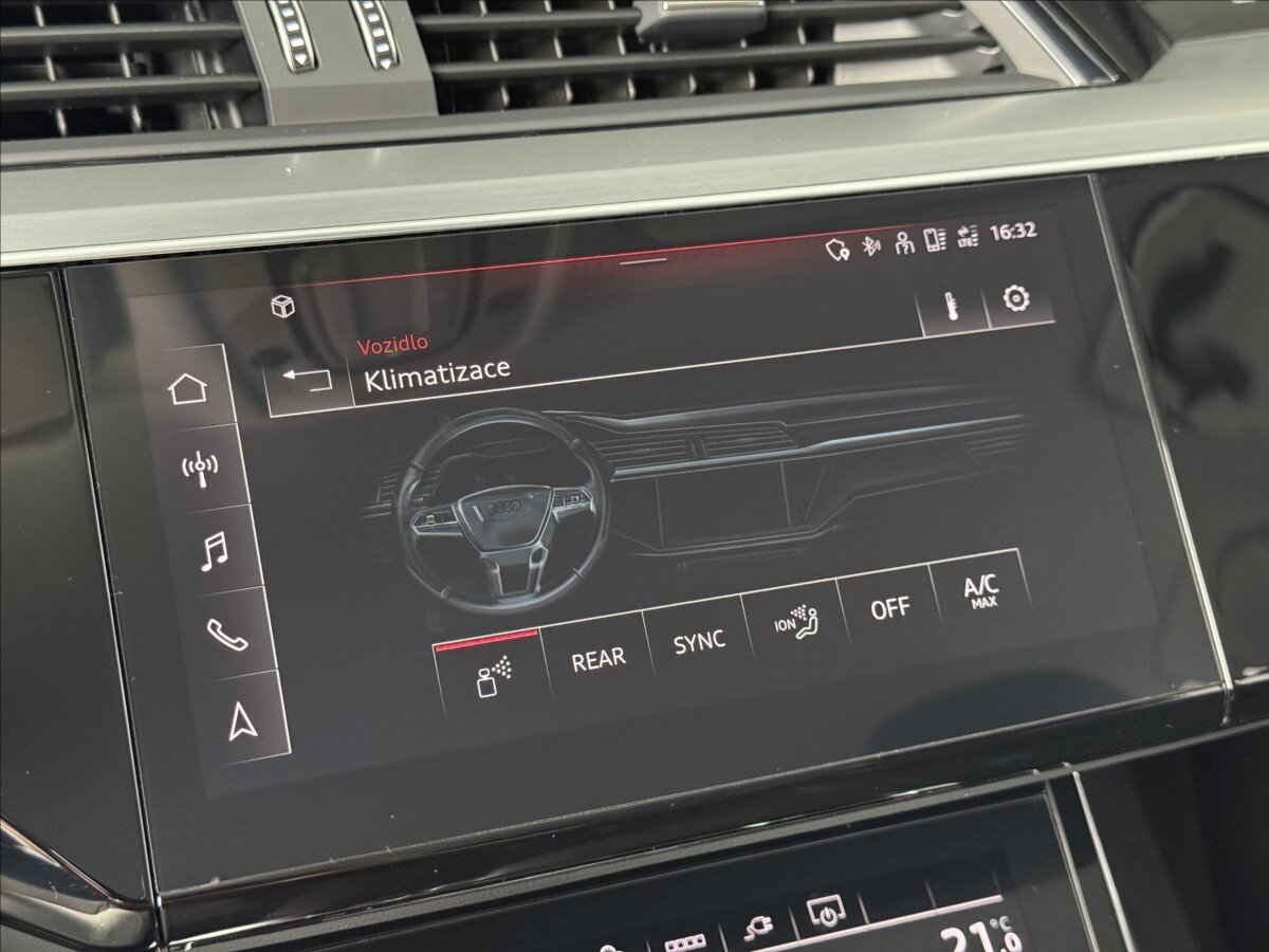 Audi e-tron SUV 0,0 300 kw