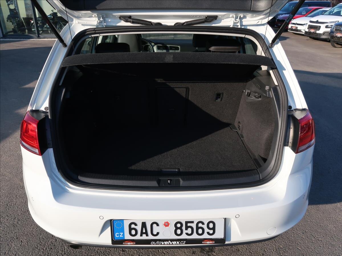 Volkswagen Golf Kombi 1,2 l 81 kw