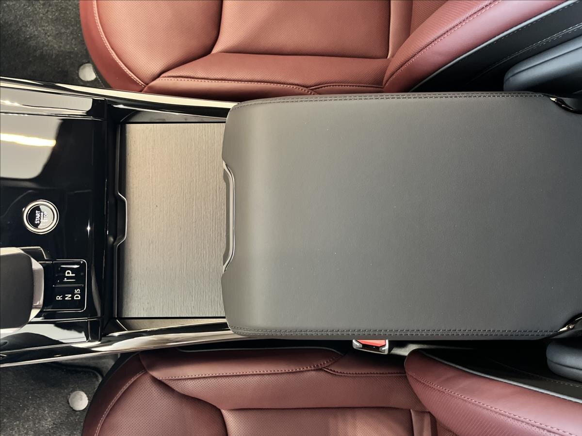 Land Rover Range Rover Sport SUV / Terénní 3,0 l 221 kw