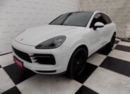 Porsche Cayenne 1