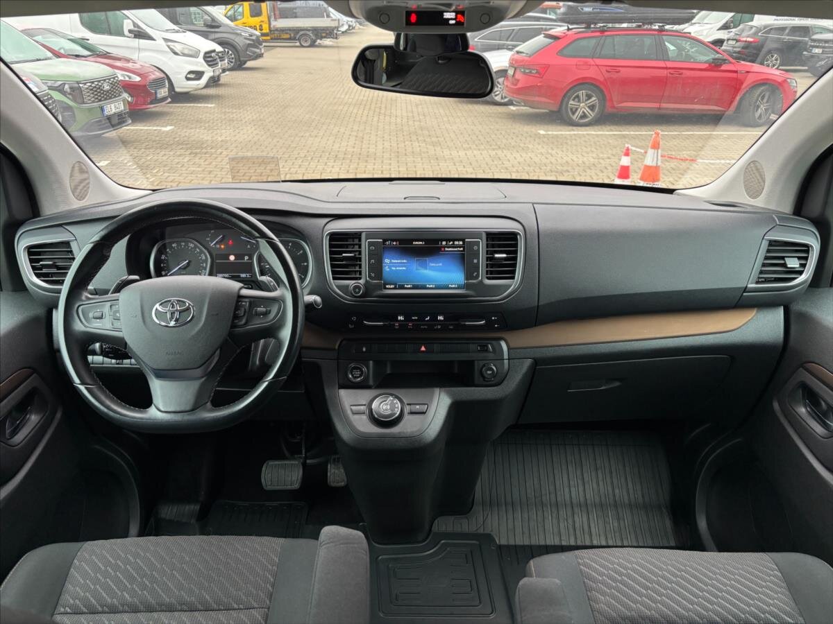 Toyota ProAce Verso Kombi 2,0 l 130 kw